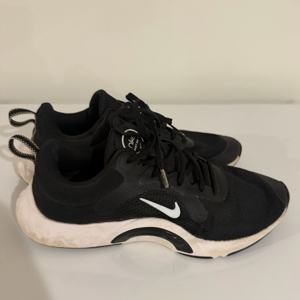 Nike Women’s Running Shoes size 8
